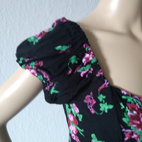 Free people ladies top size medium - Picture 4 of 6